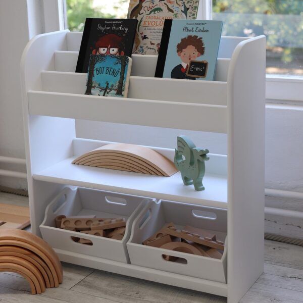 Montessori Spielzeugregal